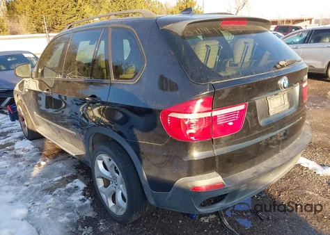 2007 BMW X5 4.8I z USA, uszkodzony, nr VIN 5UXFE83597LZ46185